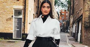 View the profiles of people named sonan malik sonam. Sonam Kapoor Breaks Silence On Pregnancy Rumours By Sharing A Video On Instagram