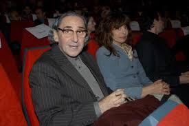 I took measurements, battiato joked about the women he had worked with. Alice Ruba I Gioielli A Battiato