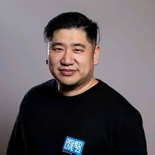 Stephen Lin's Instagram, Twitter & Facebook