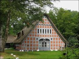 Worpsweed) is a municipality in the district of osterholz, in lower saxony, germany.it is situated in the teufelsmoor, northeast of bremen.the small town itself is located near the weyerberg hill. Haus Im Schluh Stiftung