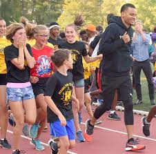 Check spelling or type a new query. Andre De Grasse To Help Get Canadian Youth Back On Track With The Race With Me Virtual Challenge Athletics Canada