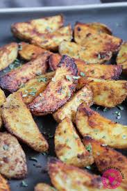 Country Potatoes Everyone Has An Idea And Experience In Cooking But We Cann In 2020 Chicken Crockpot Recipes Healthy Easy Crockpot Chicken Chicken Parmesan Recipes