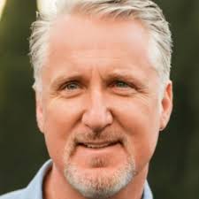 Nothing fuels me more than spending time with good people and having honest  conversations. I'd been hearing about this guy “Saundo” for years... how  solid he is and how much he genuinely