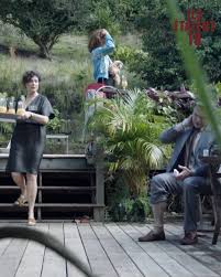 Les dix invités vont très vite réaliser qu'ils sont seuls sur l'île et coupés du monde, sans portable et sans aucun moyen de quitter ce qui va. Ils Etaient Dix Nouvelle Serie Sur M6 Adaptee Du Roman D Agatha Christie A Decouvrir Des Le 17 Aout