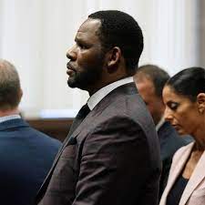 He used to sing on street corners. Surviving R Kelly Part Ii What Can We Learn From The Horrifying Update R Kelly The Guardian