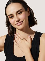 Gold Signet Ring Amara Mother of Pearl