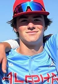 Aaron Minton's Instagram, Twitter & Facebook