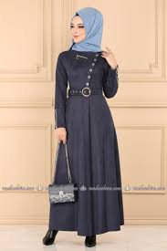 Kislik Ferace Modelleri In 2020 Hijabista Fashion Fashion Hijabista