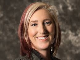 Amber Henline's Instagram, Twitter & Facebook