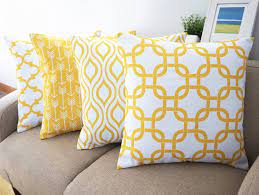 Rectangle (4) round (3) square (25) pillow size. Amazon Com Howarmer Canvas Cotton Throw Pillows Cover For Couch Set Of 4 Lemon Yellow Accent Pattern 18 X 18 Inch Home Kitchen