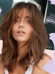 Il biondo sul taglio capelli 2022 donna è soprattutto freddo: Capelli Scalati Davanti E Pari Dietro Veramente Comodi Archzine It