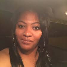 What kinda pound cakes are y'all adding that shell too. I want to try it.