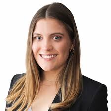 Noelle Byrne's Instagram, Twitter & Facebook