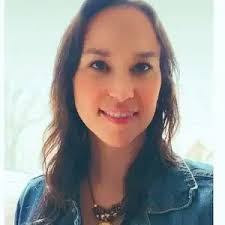 Lindsay Benson provides in-person and online therapy