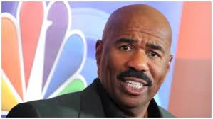 Steve Harvey Takes Advice From Fans and Changes His Look