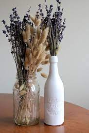 Weekend Project How To Perfectly Arrange Flowers Dried Flower Arrangements Flower Arrangements Lavender Decor
