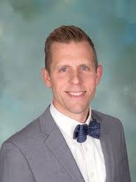 Brett Rand's Instagram, Twitter & Facebook