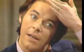 Did you know that Jonathan Frakes played both William Riker and Thomas  Riker!