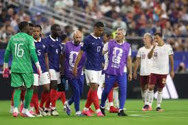 William Saliba injury during World Cup