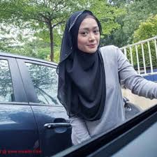 Mbak pretty adalah seorang janda cantik yang tinggal di sebuah komplek perumahan. Babab Rss Feed