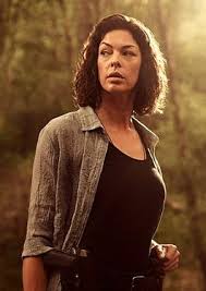 She is first introduced to carl sitting on a bed with a book while ron and mikey show carl their video games. Jadis The Walking Dead Wikipedia