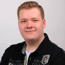 Patrick Bußmann, Full-Stack-Developer C#/PHP/Angular (Backend & Frontend)  (.NET, EF, Core, Symfony)