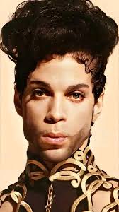 Good morning from the prettiest actress. One love ❤️