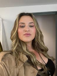 Catch ups with my niece 🩷 Libby Whitbread-Bourne (And just quietly I think  I've finally mastered painting my face 🤣💄💁🏼‍♀️)