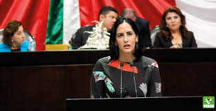 Policía de la cdmx agrede a lía limón, alcaldesa electa de álvaro obregón; Intervencion De La Diputada Lia Limon Garcia Del Partido Verde Durante El Analisis Del Cuarto Informe De Gobierno En Materia De Politica Interior