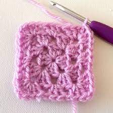 Learn How To Make A Granny Square In This Step By Step Tutorial With Photos And Video Crochet Tutorial Crochet Patterns Crochet