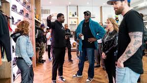 Given the chance to work with the silhouette, he was determined reintroduce it with a new perspective. Twitter Reacts To Michael Jordan Wearing Travis Scott S Air Jordan I Collab Complex