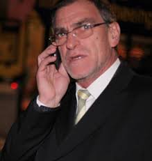 UK: Court orders 'cheat' Zim nurse to pay fiancé US$127,000; found in bed  with another lover