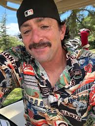 Mac Dre" Romp In Paradise Thizz until we pop. July 5th 1970 --- Nov 1st  2004 the world lost a Great Man. FurlyGhost Forever.