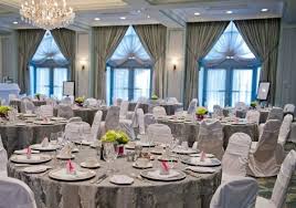Host Your Event At The Waterside Inn In Mississauga Ontario On Use Eventective To Find Event Meeting Wedding And Banquet Hal Banquet Hall Inn Mississauga