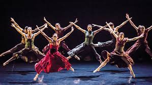 Entreprise familiale et spécialiste en créations de fleurs depuis plus de quatrième générations. Une Nouvelle Saison S Ouvre A L Opera De Massy Conseil Departemental De L Essonne