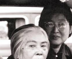 In 1981, Kong Linghua and Li Min had a quarrel, but colleagues tried to  persuade them