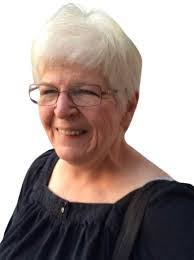 Devon Hess's Instagram, Twitter & Facebook