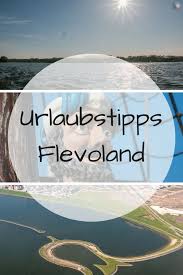 Durch die lage unter dem meeresspiegel muss dieses so genannte polderland, das von einem netzwerk aus kanälen und gräben durchzogen ist, künstlich entwässert werden, eine aufgabe, die früher mit hilfe von windmühlen erledigt wurde, heute durch elektrische pumpstationen. Pin Auf Reiseblog Delicious Travel