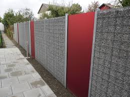 Sichtschutz Aus Plexiglas Komibniert Mit Der Gabione Classic Garten Garten Sichtschutz Garten Sichtschutz