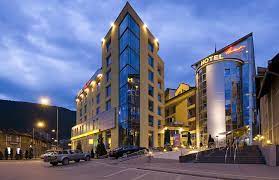 Hotel brasov is easy to access from the airport. Lantul Hotelier Ambient Hotels Hotel Ambient Brasov GaranÈ›ia Celui Mai Bun PreÈ› Pentru UnitÄƒÅ£ile Ambient