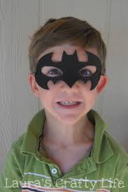 Find here 10 free printable batman coloring pages. How To Make A Batman Mask