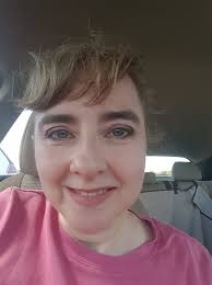 Sunny's reaction to Amber being Mike's first love in Kountry Wayne skit