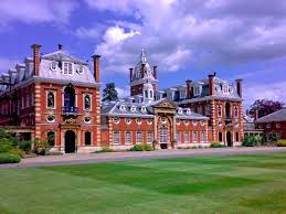 Why choose a uk boarding school? What Are The Most Expensive Boarding Schools In The Uk