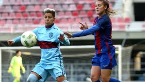paul carr manchester city's zack steffen. Liga Femenina Maria Jose Perez Golea Contra El Cancer