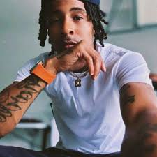 Ellen Parrish (@_itsellen247)