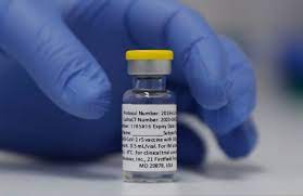 La vacuna demostró una protección del 100% contra enfermedades moderadas y graves, y una eficacia del 90.4% en general, dijo la compañía en un comunicado. Experts Believe The Novavax Vaccine Still Has A Role To Play And May Appeal To Those Who Remain Hesitant Cleveland Com