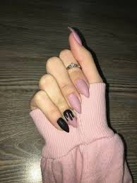 Disenos De Unas Tumblr Disenos De Unas Juveniles Unas Semipermanentes En 2020 Manicura De Unas Unas De Maquillaje Unas Postizas De Gel