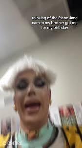 this is so funny i wish i could frame it #planejane #drag #rupaulsdragrace  #cameo