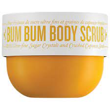 As a lotion, it does a pretty good job, with a thick but silky cream containing a little glittery mica, coconut oil, cupuaçu butter, and açaí, that easily glides. Sol De Janeiro Bum Bum Body Scrub Korperpeeling Douglas