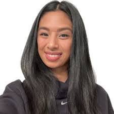 Yvette Pabon's Instagram, Twitter & Facebook